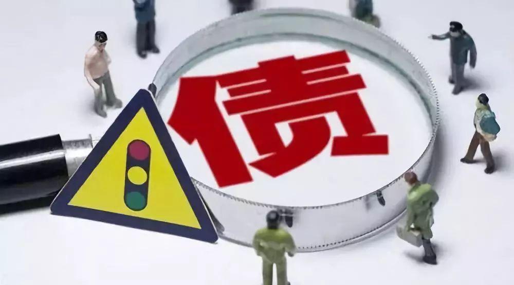 跑出经济发展加速度——访港南区委副书记、常务副区长张慧红