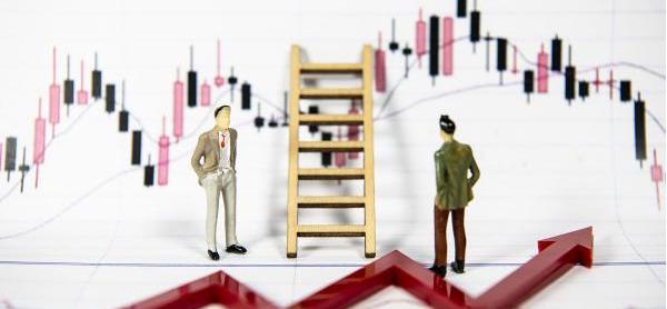 Wedbush：苹果(AAPL.US)Q4业绩展望乐观，关注iPhone 17及AI战略